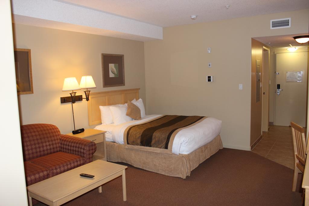 Clearwater Hotel Ltd Fort Mcmurray Eksteriør billede