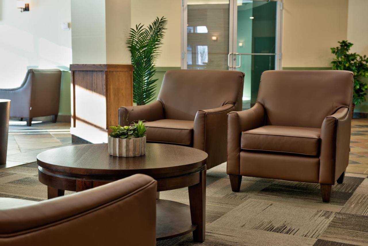 Clearwater Hotel Ltd Fort Mcmurray Eksteriør billede